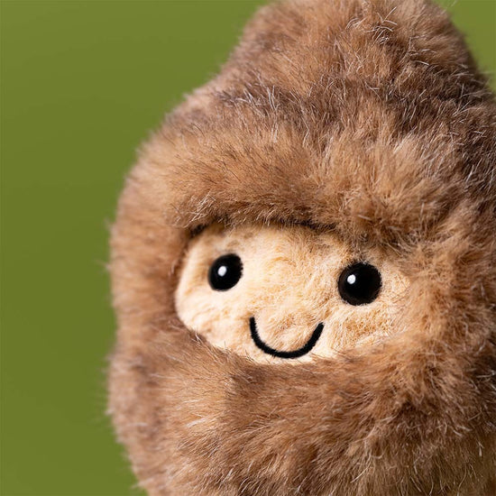 Amuseables Peanut Yeti Outfit Jellycat