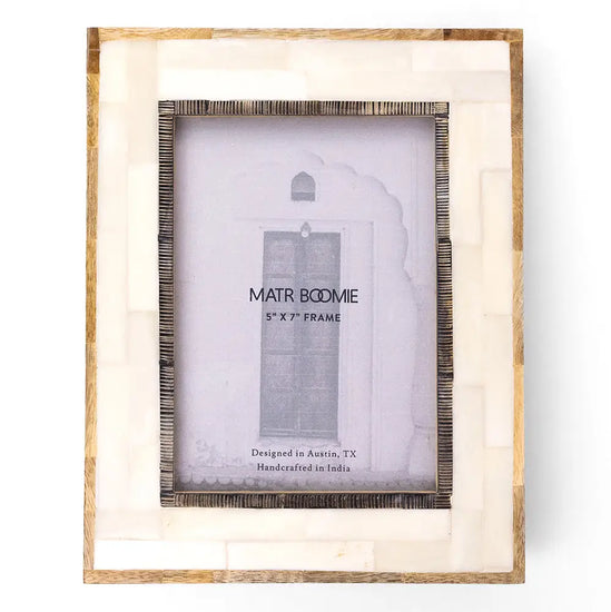 Janaka Picture Frame