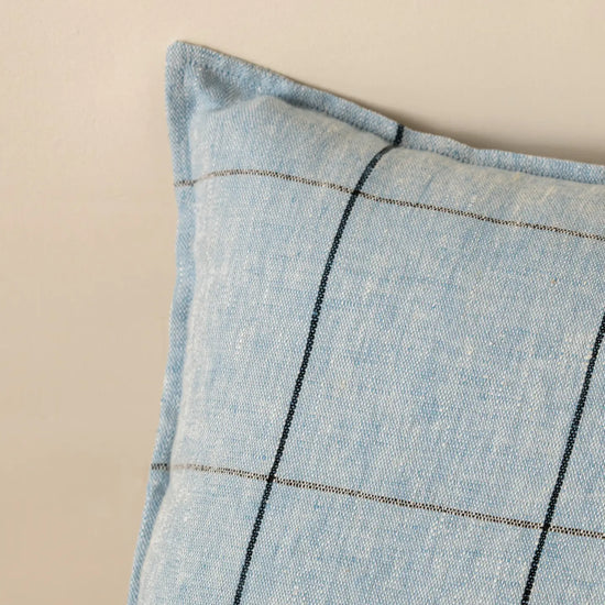 Victor Linen Pillow