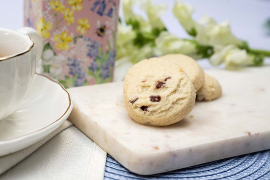 Strawberry & Clotted Cream Cookies