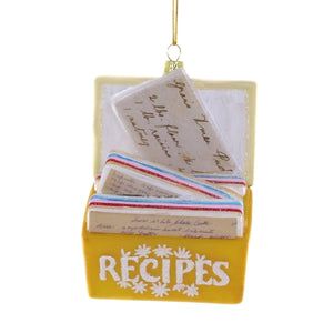 Favorite Recipes Ornament